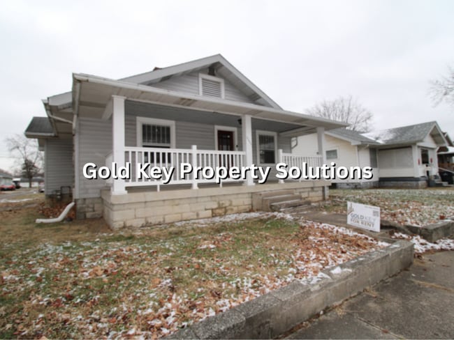 Building Photo - Attractive 2 BR 1 BA House with 2-Car Garage and Covered Porch (NO SECTION 8)