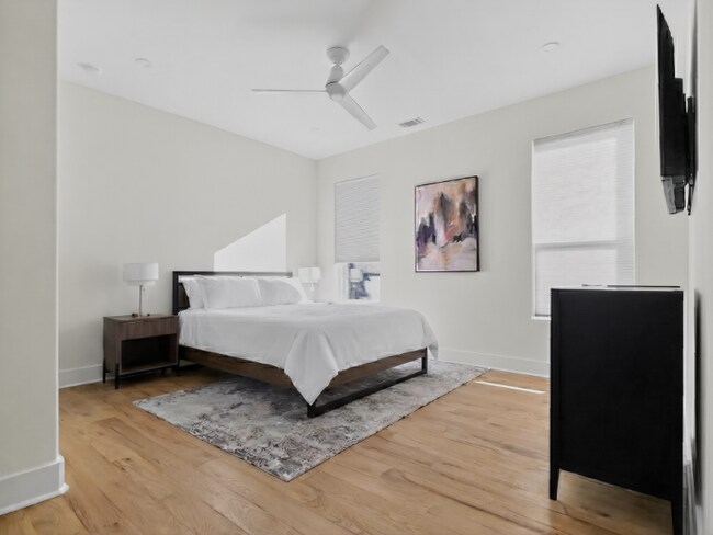 Building Photo - 1273 Danner St SE