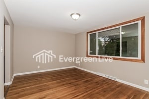 Building Photo - 10941 Corona Rd