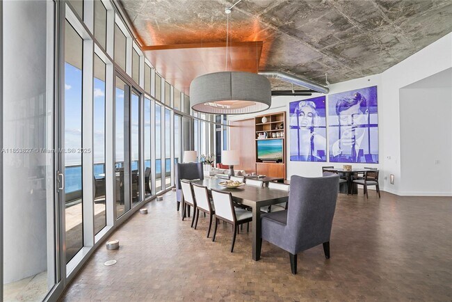 Building Photo - 5959 Collins Ave