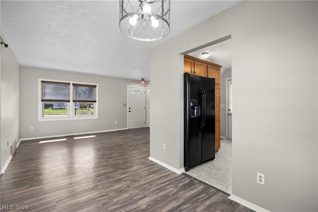 Building Photo - 17050 Sheldon Rd