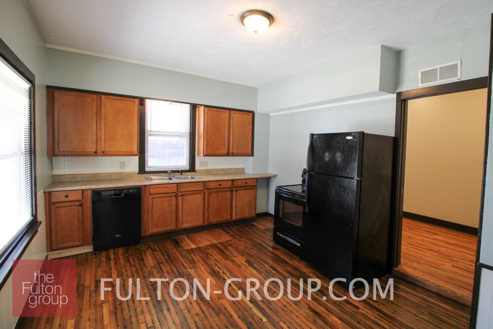 Building Photo - 20 Eastern Ave SE