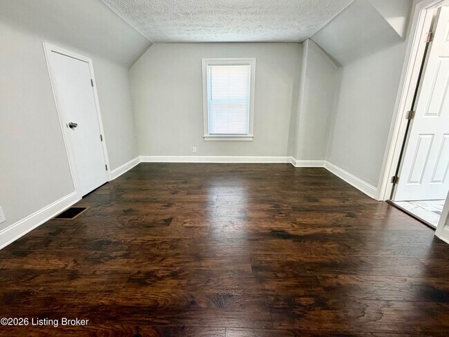 Building Photo - 5710 Barrett Ln