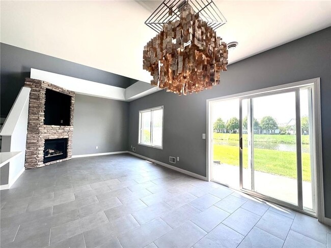Building Photo - 10986 Isanti Ct NE