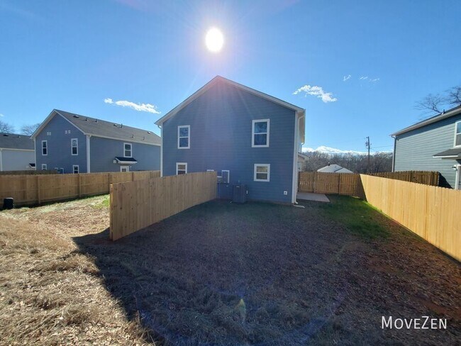 Building Photo - 16 Catawba Ave