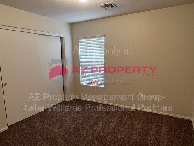 Building Photo - 17863 W Calavar Rd