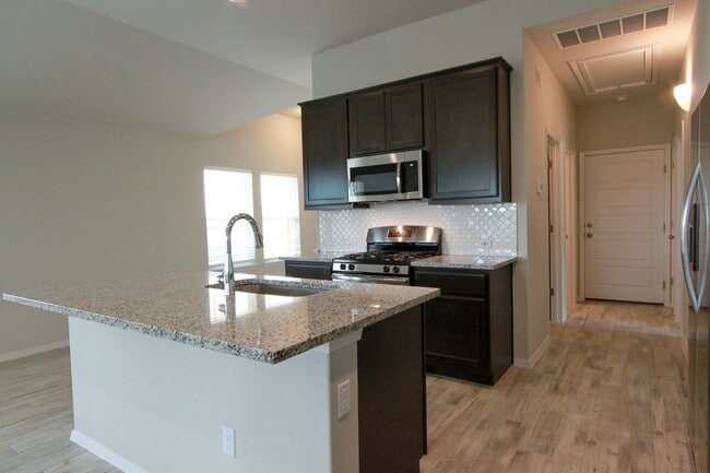 Building Photo - Newly Built 3 Bedroom, 2 Bath Home in Leander