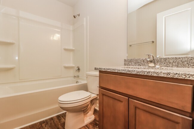 Building Photo - 137 Morning Line Dr