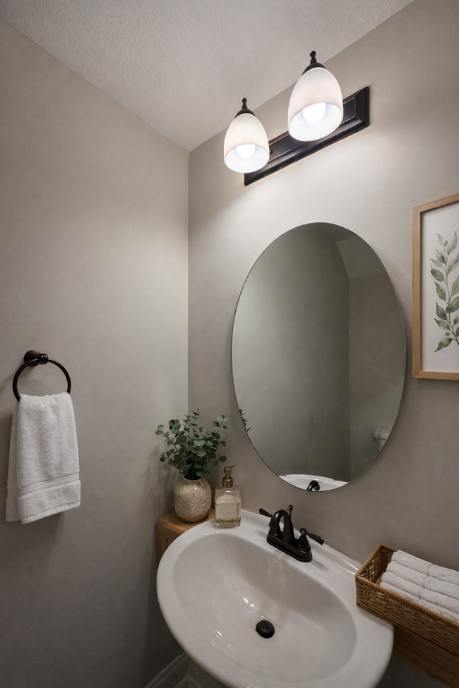 Building Photo - $250 OFF Move In Special! - Modern 3 Bedroom Townhome in Prime Location