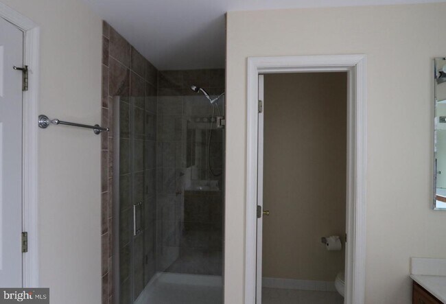 Building Photo - 34 Windsor Pond Rd