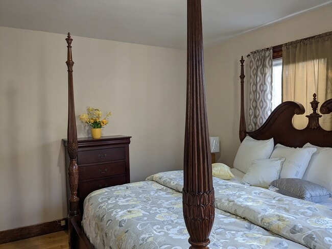 Building Photo - 59 Edson St