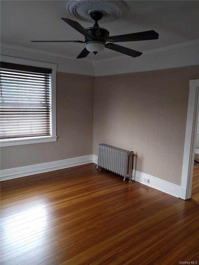 Building Photo - 262 NY-32