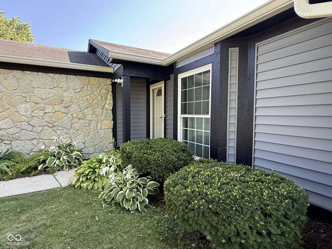 Building Photo - 8146 Parsley Ln