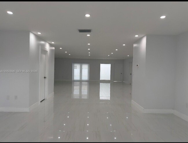 Building Photo - 13895 SW 22nd St