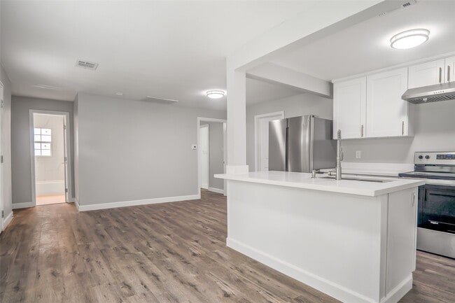 Building Photo - 4418 Galesburg St