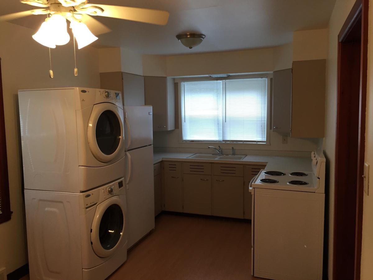 Building Photo - 178 N 4th St