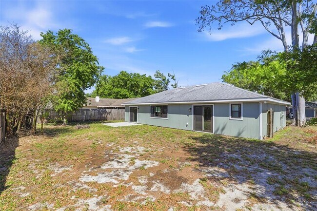 Building Photo - 7326 Wethersfield Dr