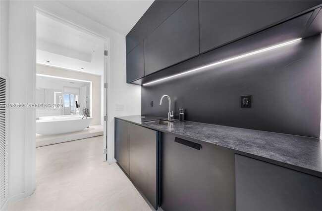 Building Photo - 9705 Collins Ave