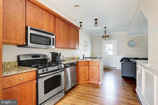 Building Photo - 5123 Ventnor Ave