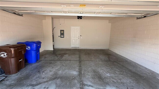 Building Photo - 2705 Giardino Loop