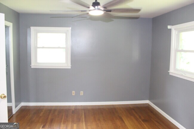 Building Photo - 1179 Old Coach Rd