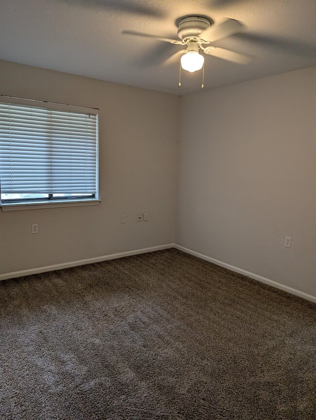 Building Photo - 317 Mabry St