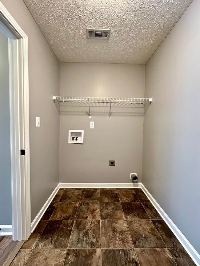 Building Photo - 3472 Fox Meadow Way