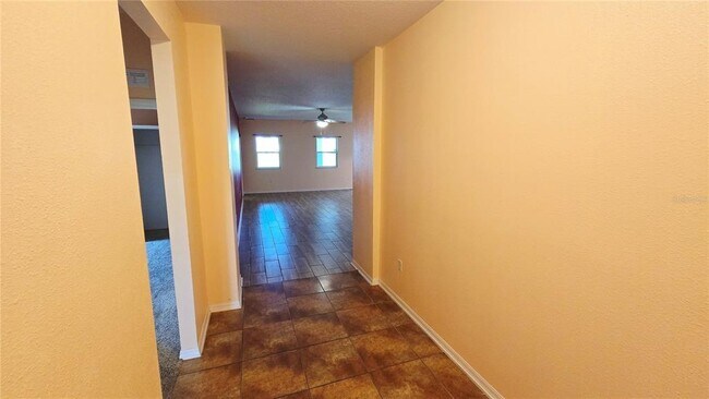 Building Photo - 2817 Moonstone Bend