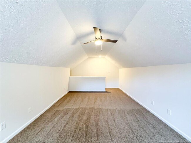 Building Photo - 5641 Middlefield Pl