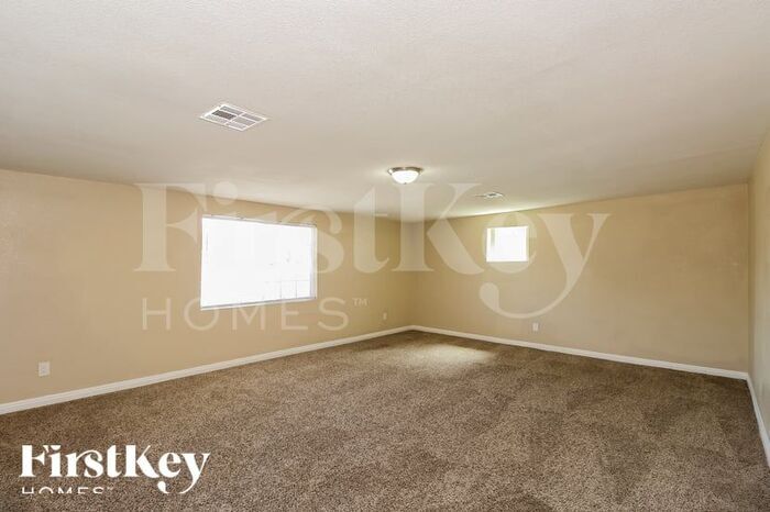 Building Photo - 5119 Margo Dr