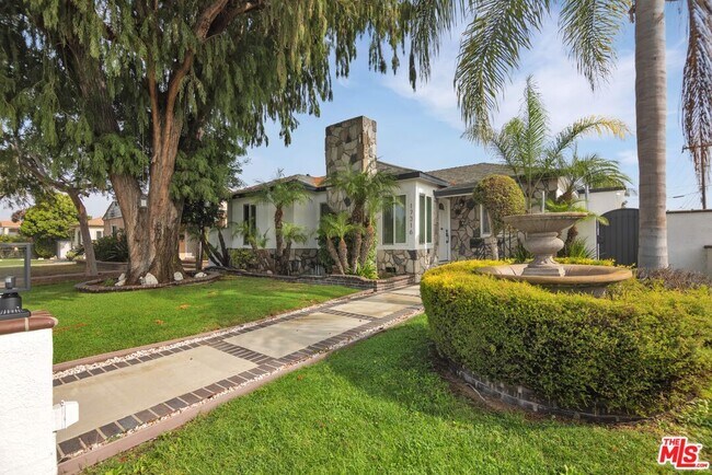 Primary Photo - 17316 Wilkie Ave