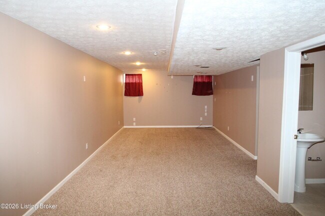 Building Photo - 13204 Tucker Lake Dr