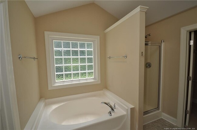 Building Photo - 409 Braxman Ln