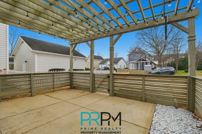 Building Photo - 208 A Anderson St