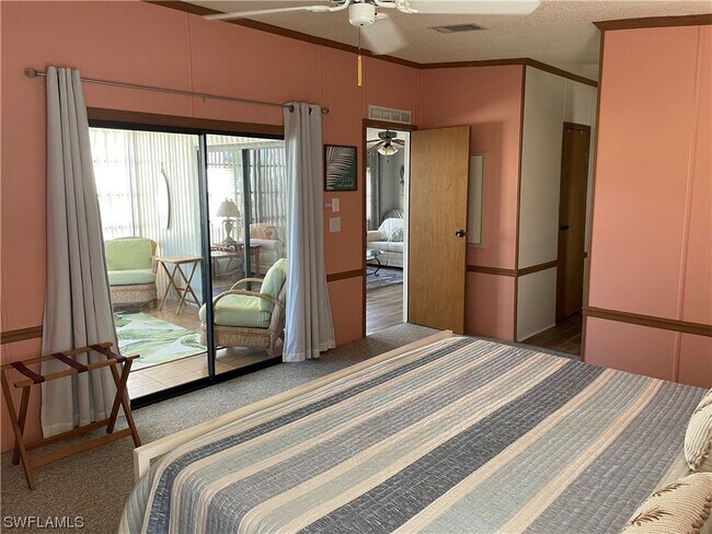 Building Photo - 14519 Paul Revere Loop