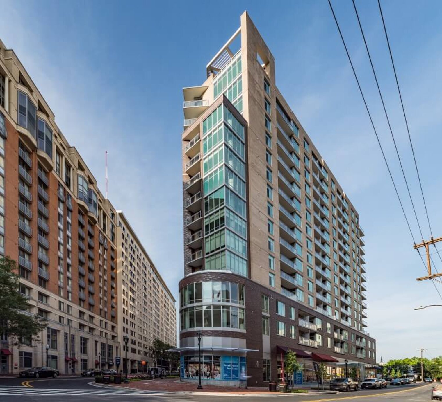Building Photo - 4836 Rugby Ave