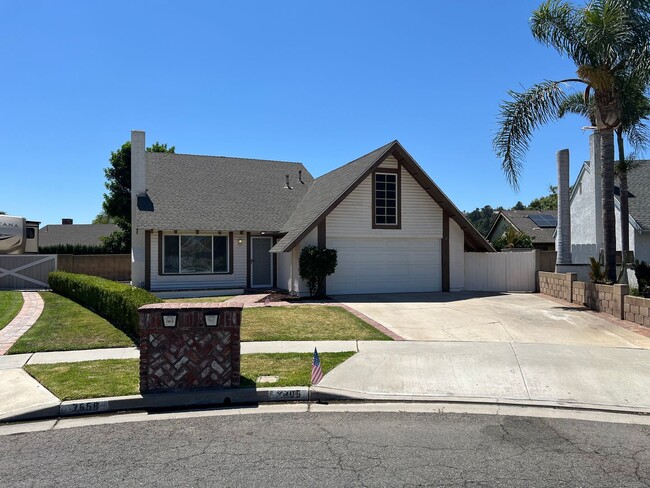 Primary Photo - Adorable 3 Bed 2 Bath Home in Anaheim Hills