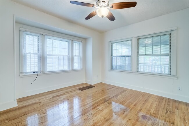 Building Photo - 49 Depew St