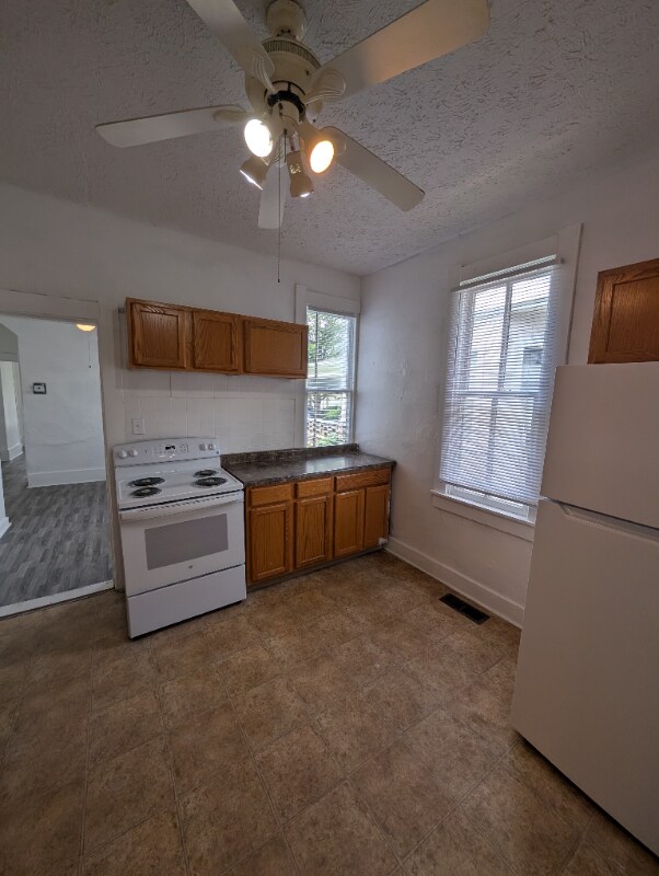 Building Photo - 211-213 N 20th St