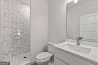 Building Photo - 1077 Glen Opal Dr