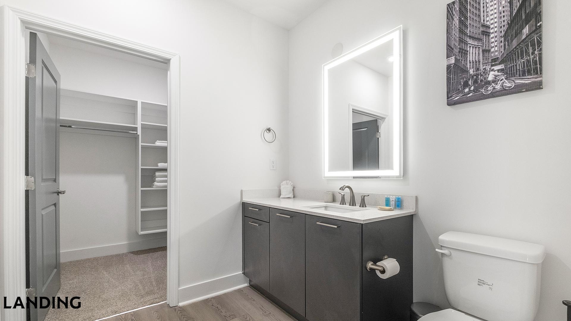 Building Photo - 5102 Station Dr