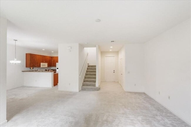 Building Photo - Gated Community in Vero Beach