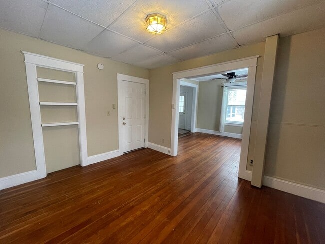 Building Photo - Move-In Ready 3-Bed, 1-Bath Home in Pittsfield