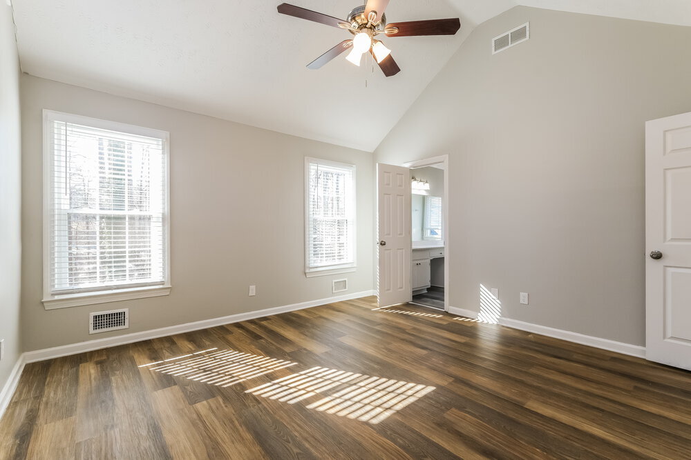 Building Photo - 1070 Hunters Creek Ct