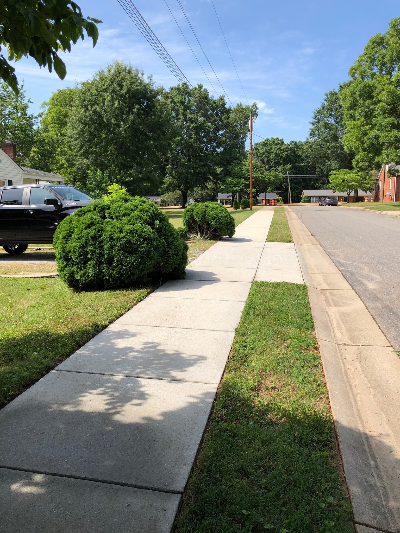 Street View - 415 Ogburn St