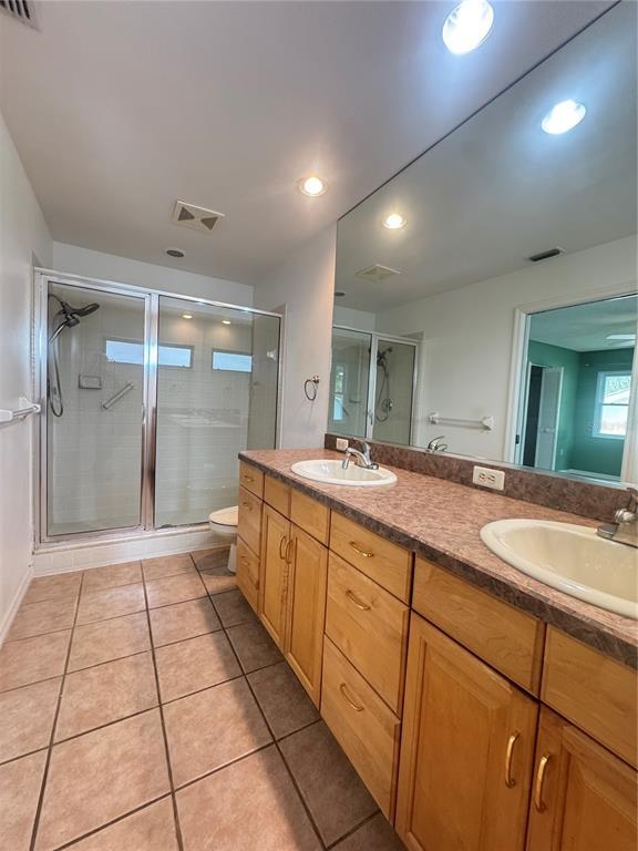 Building Photo - 6077 Marella Dr