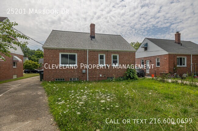 Building Photo - 25201 Marsdon Dr