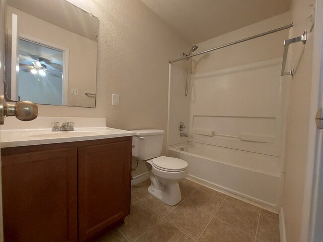 Building Photo - The Gardens at The Summit~Three Bedroom To...