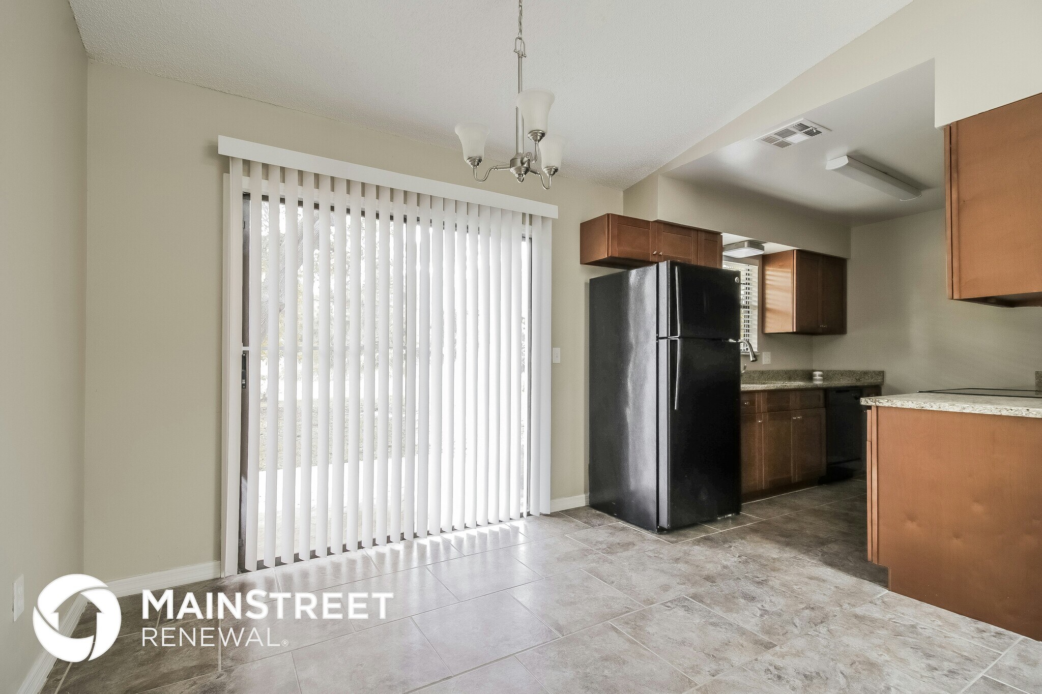 Building Photo - 1072 Genesee Ave SE