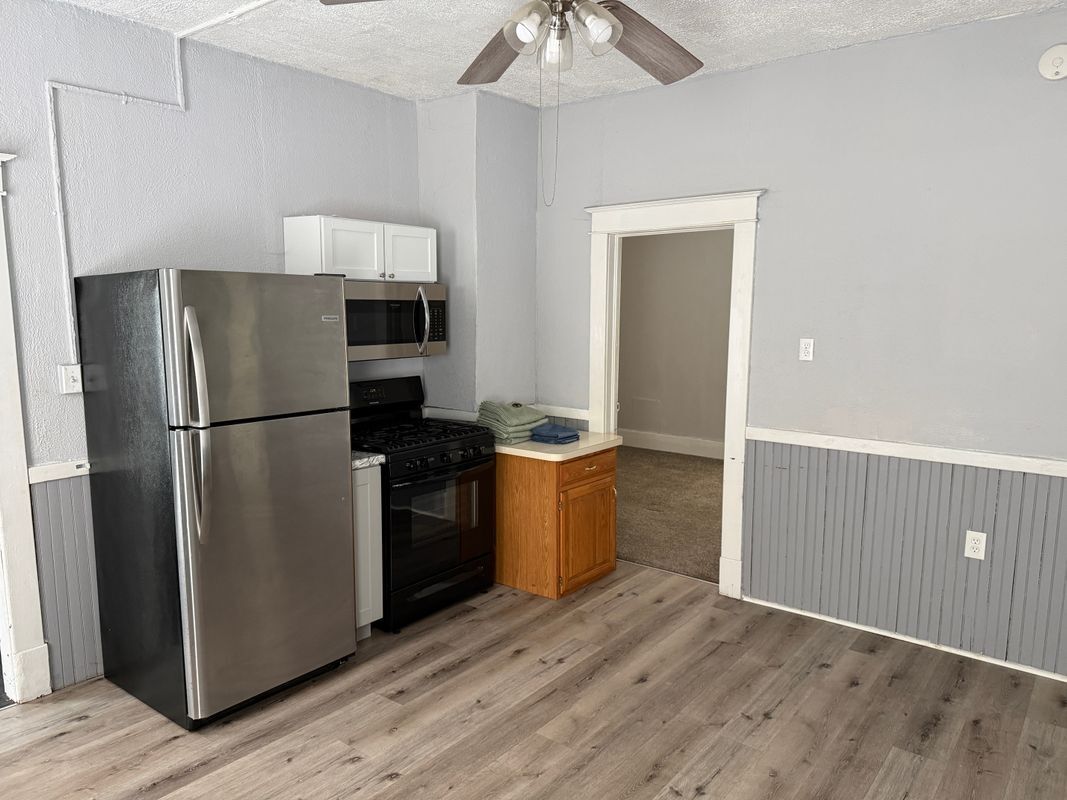 Building Photo - 24-26 Clarke Avenue, First Floor